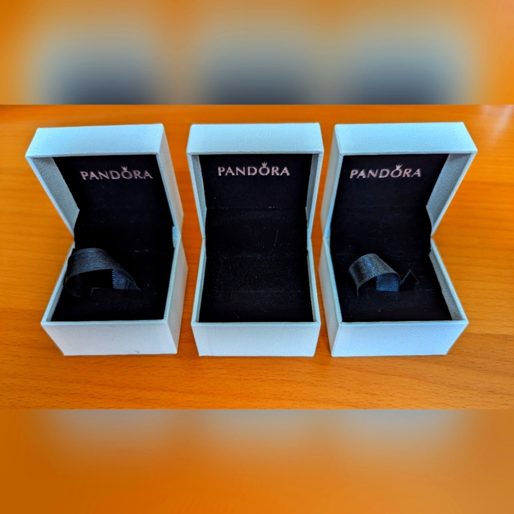 ❤ $10 or FREE with Purchase - 3 Authentic Pandora Boxes